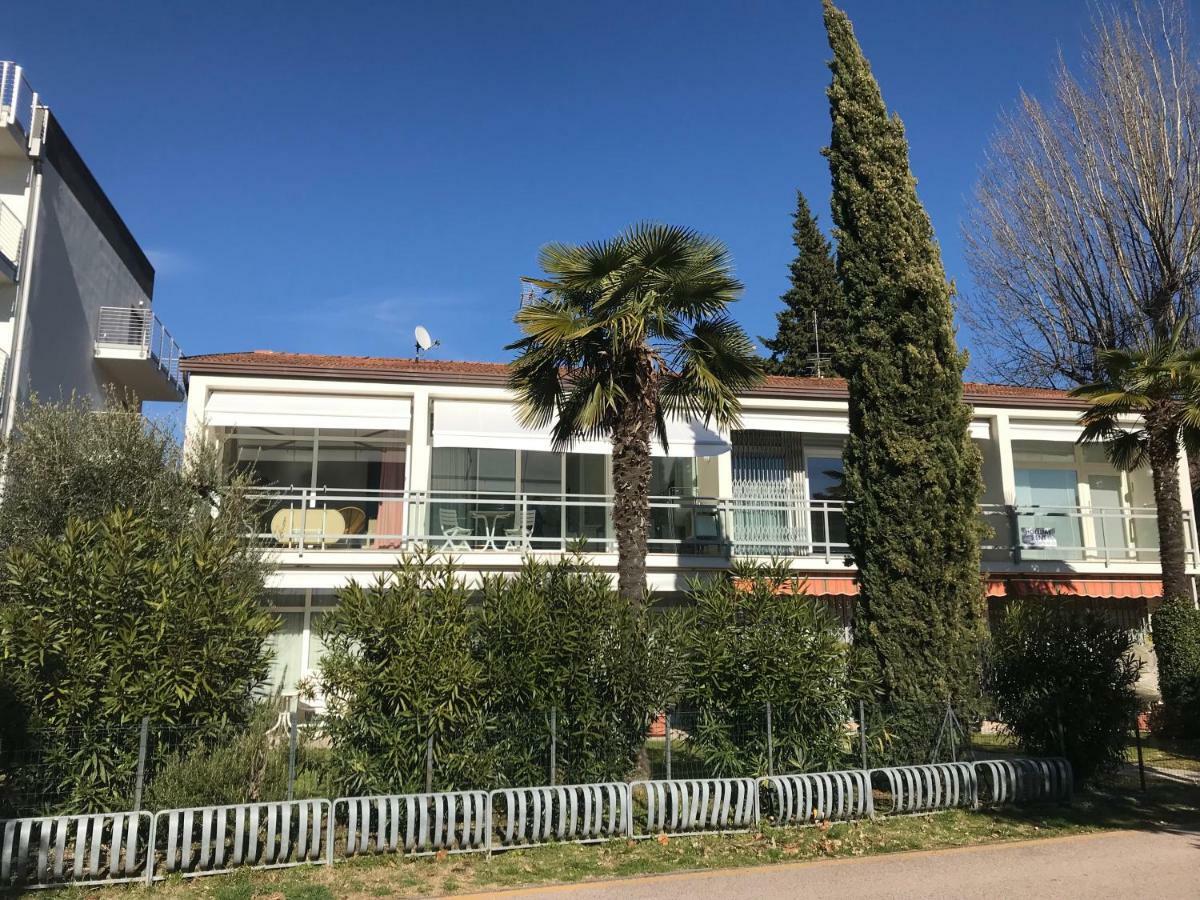 Appartement Lago Blu Riva del Garda Exterior foto